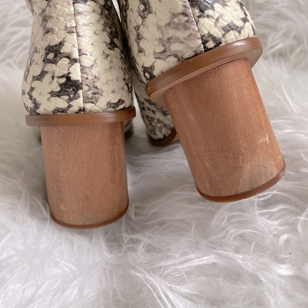 1.STATE Kelte Pointed Toe Bootie - Picture 8 of 13